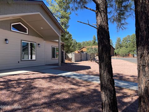 Tiny photo for 531 S Mountain Pines Avenue, Show Low, AZ 85901 (MLS # 258343)