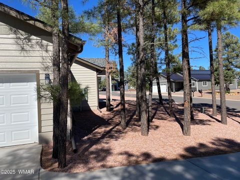 Tiny photo for 531 S Mountain Pines Avenue, Show Low, AZ 85901 (MLS # 258343)
