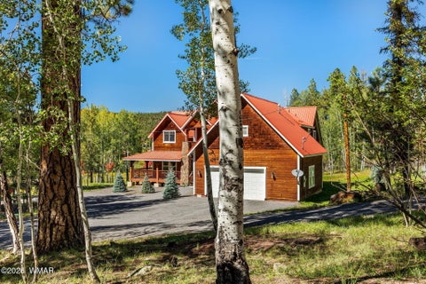 Tiny photo for 61 County Road 1121, Greer, AZ 85927 (MLS # 263171)