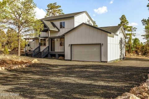 Photo of 2845 Mustang Trail, Overgaard, AZ 85933 (MLS # 259775)