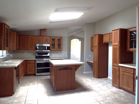 Tiny photo for 7018 Shilo Trail, Show Low, AZ 85901 (MLS # 253638)
