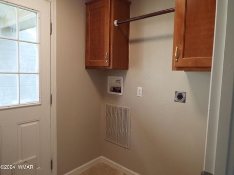 Tiny photo for 7018 Shilo Trail, Show Low, AZ 85901 (MLS # 253638)
