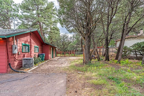 Tiny photo for 1421 W Nikolaus, Show Low, AZ 85901 (MLS # 262988)