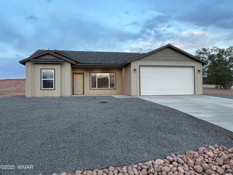 Photo of 25 S Foothills Boulevard, Taylor, AZ 85939 (MLS # 256715)