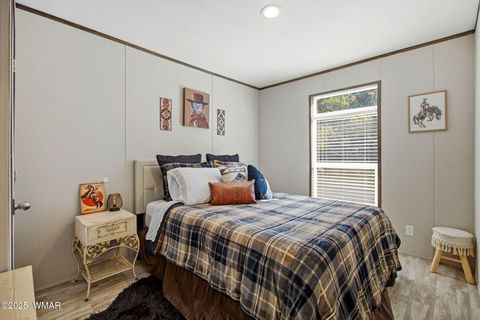 Tiny photo for 3373 Mogollon Dr, Overgaard, AZ 85933 (MLS # 258326)