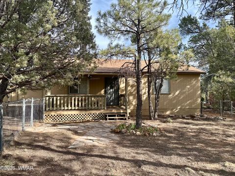 Tiny photo for 2927 Wildcat Trail, Overgaard, AZ 85933 (MLS # 259041)