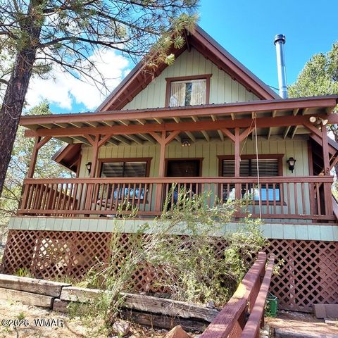 Photo of 1920 Aspen Lane, Overgaard, AZ 85933 (MLS # 261820)