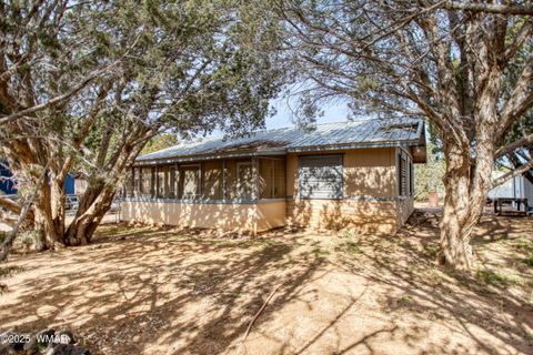 Photo of 8338 Bear Meadow Drive, Show Low, AZ 85901 (MLS # 258630)