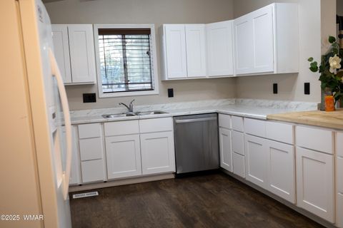 Tiny photo for 3001 W Young, Show Low, AZ 85901 (MLS # 256316)
