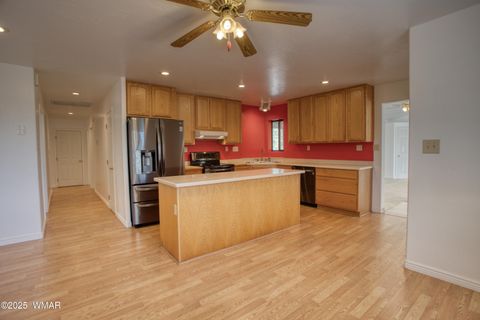 Tiny photo for 949 Geronimo Lane, Show Low, AZ 85901 (MLS # 258288)
