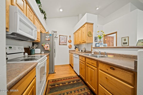 Tiny photo for 1300 S Spruce Lane, Show Low, AZ 85901 (MLS # 263129)