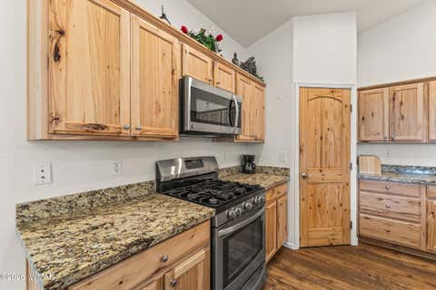Tiny photo for 4800 W Mountain Hollow Loop, Show Low, AZ 85901 (MLS # 262344)