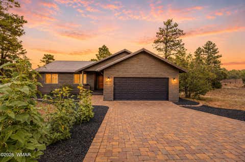 Photo of 4800 W Mountain Hollow Loop, Show Low, AZ 85901 (MLS # 262344)