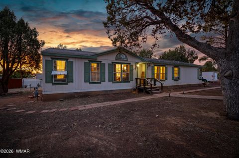 Photo of 220 S 10Th Avenue, Show Low, AZ 85901 (MLS # 261257)