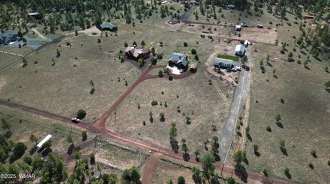 Tiny photo for 9347 Mountain Meadow Lane, Lakeside, AZ 85929 (MLS # 258353)