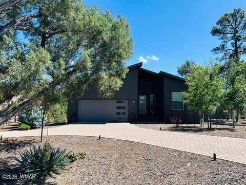 Photo of 891 W Snow Creek Trail, Show Low, AZ 85901 (MLS # 261221)