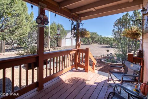Tiny photo for 177 Palomino Circle, Vernon, AZ 85940 (MLS # 258338)