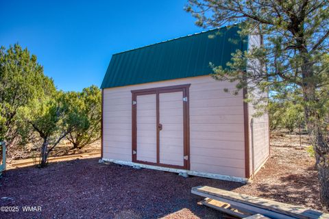Tiny photo for 177 Palomino Circle, Vernon, AZ 85940 (MLS # 258338)