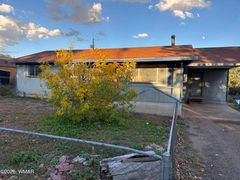 Photo of 335 W 8Th Drive, Saint Johns, AZ 85936 (MLS # 263636)
