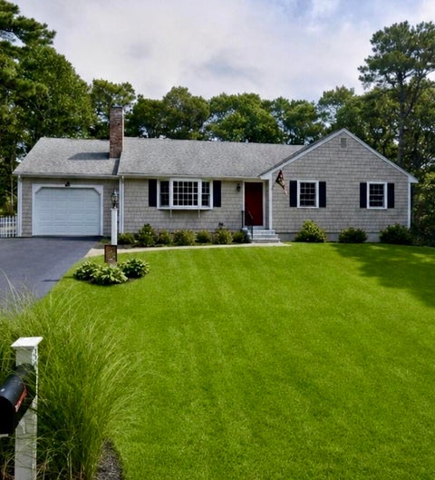 Photo of 90 Lady Slipper Drive, Dennis, MA 02638 (MLS # 22604300)