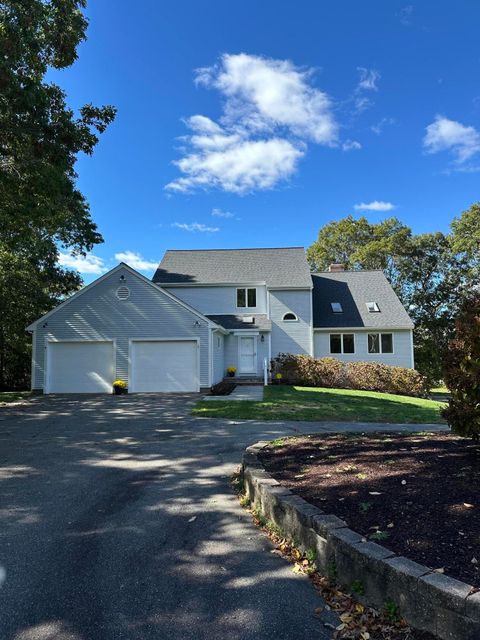 Photo of 42 Hanson Circle, Falmouth, MA 02540 (MLS # 22505121) Photo of 42 Hanson Circle, Falmouth, MA 02540 (MLS # 22505121)