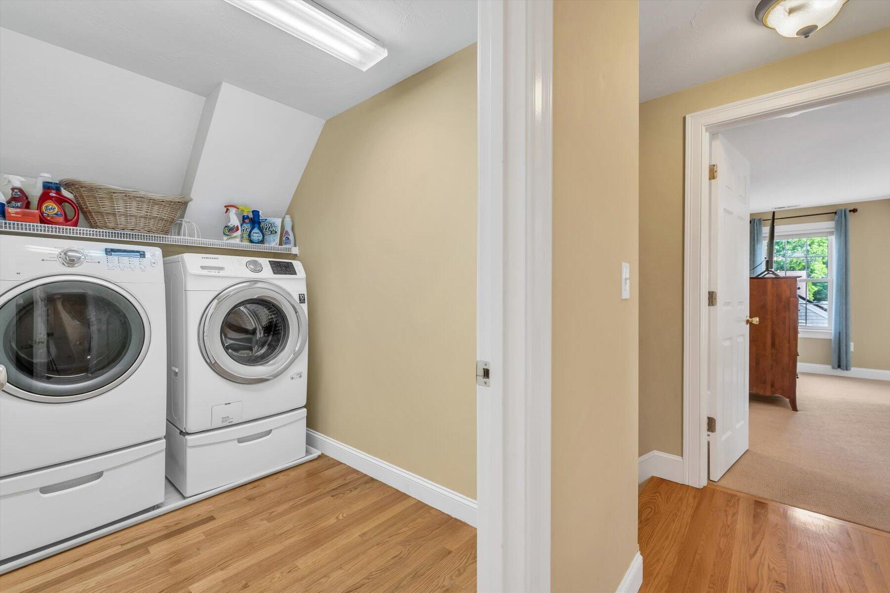 Hyannis, Massachusetts 02601, United States, 3 Bedrooms Bedrooms, ,3 BathroomsBathrooms,Residential,Active,147519