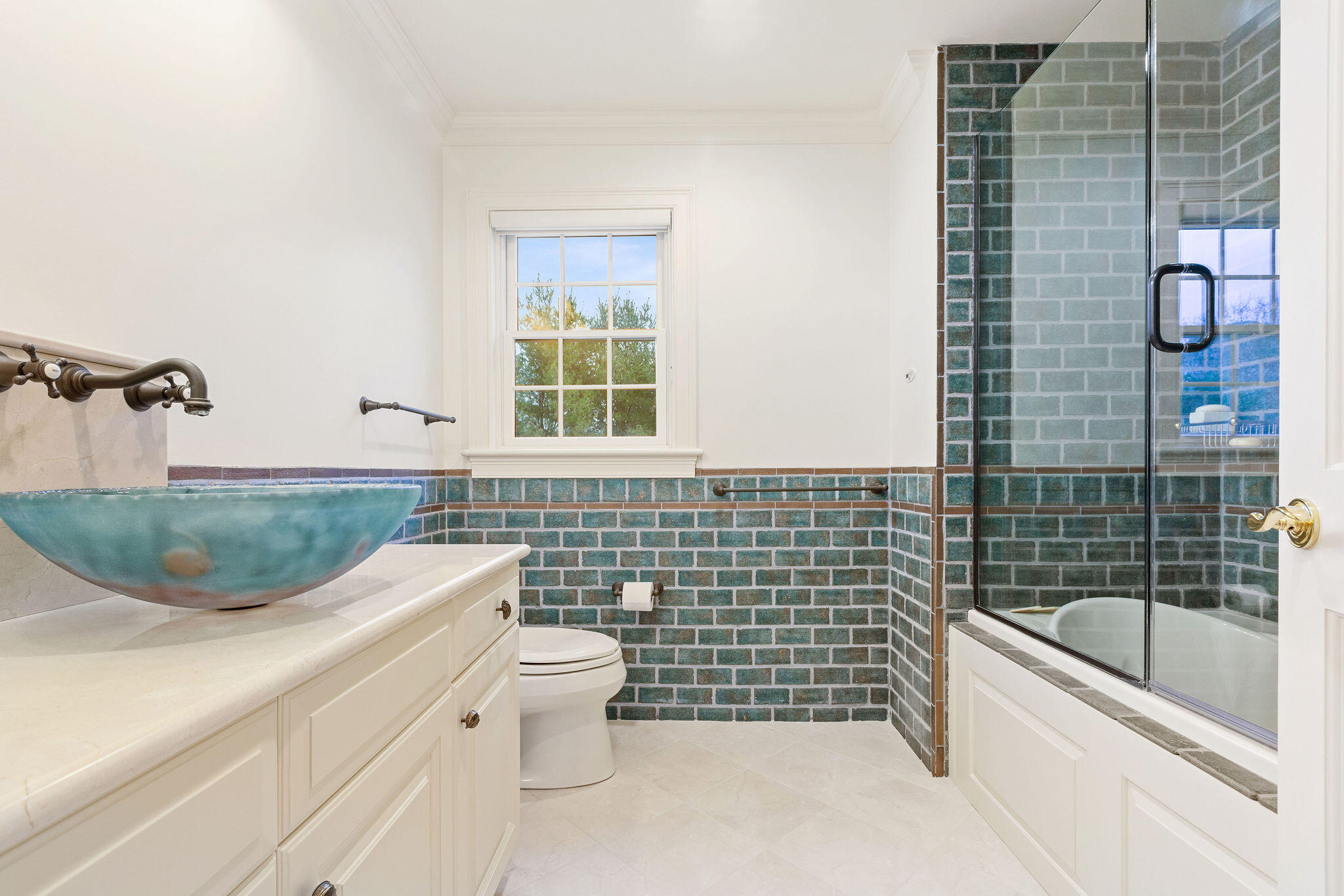 Marstons Mills, Massachusetts 02648, United States, 4 Bedrooms Bedrooms, ,5 BathroomsBathrooms,Residential,Active,110429