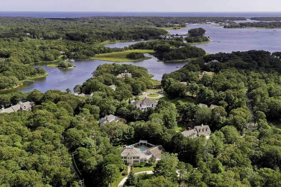 Marstons Mills, Massachusetts 02648, United States, 4 Bedrooms Bedrooms, ,5 BathroomsBathrooms,Residential,Active,110429