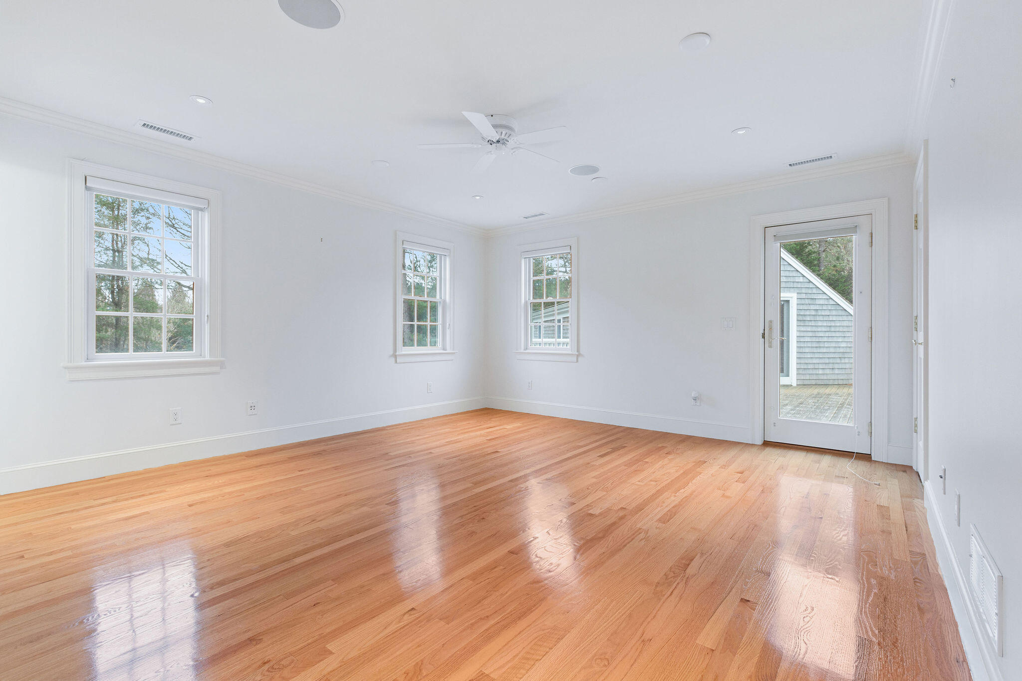 Marstons Mills, Massachusetts 02648, United States, 4 Bedrooms Bedrooms, ,5 BathroomsBathrooms,Residential,Active,110429