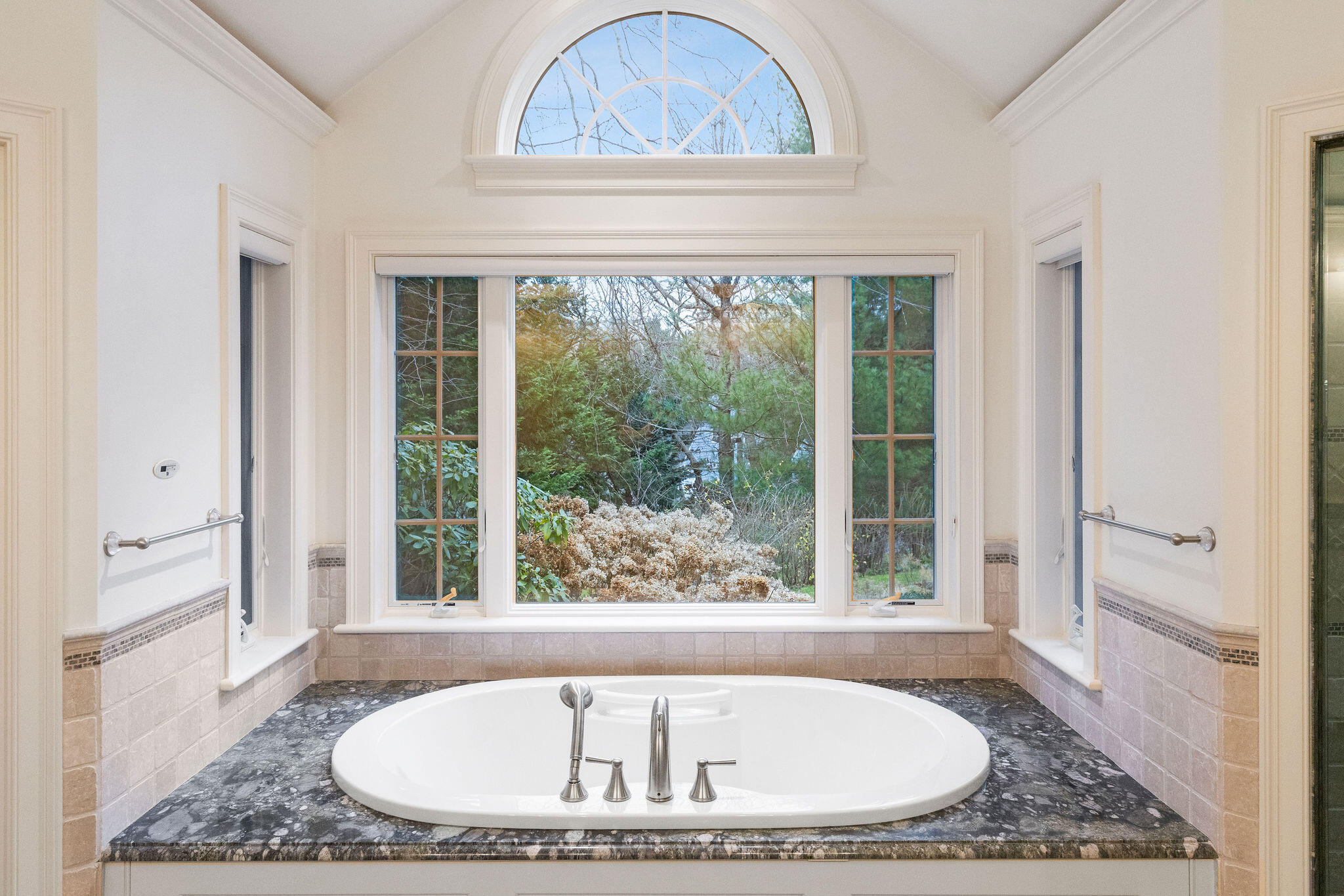 Marstons Mills, Massachusetts 02648, United States, 4 Bedrooms Bedrooms, ,5 BathroomsBathrooms,Residential,Active,110429