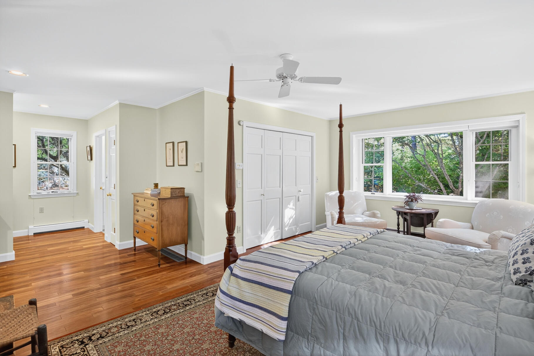 Orleans, Massachusetts 02653, United States, 4 Bedrooms Bedrooms, ,3 BathroomsBathrooms,Residential,Active,224746