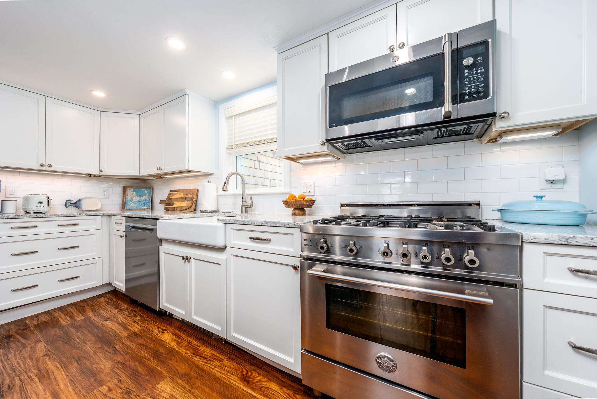 8 Quinsigamond Avenue