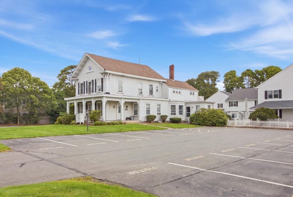 48 CAMP ST UNIT 2, HYANNIS, MA 02601 - Image 0d8a487545921e592db0ca4acde7278f/900789589
