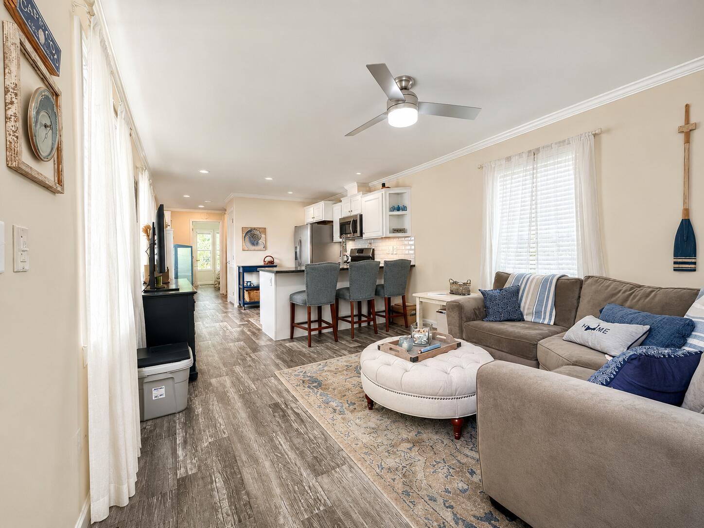 210 West Road M-08