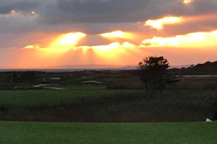 Mashpee, Massachusetts 02649, United States, 4 Bedrooms Bedrooms, ,4 BathroomsBathrooms,Residential,Pending,82478