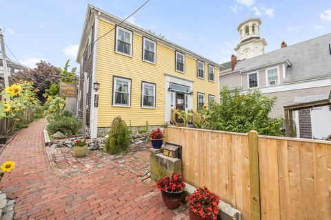 Single Family Residence in Provincetown MA 350 Commercial Street.jpg