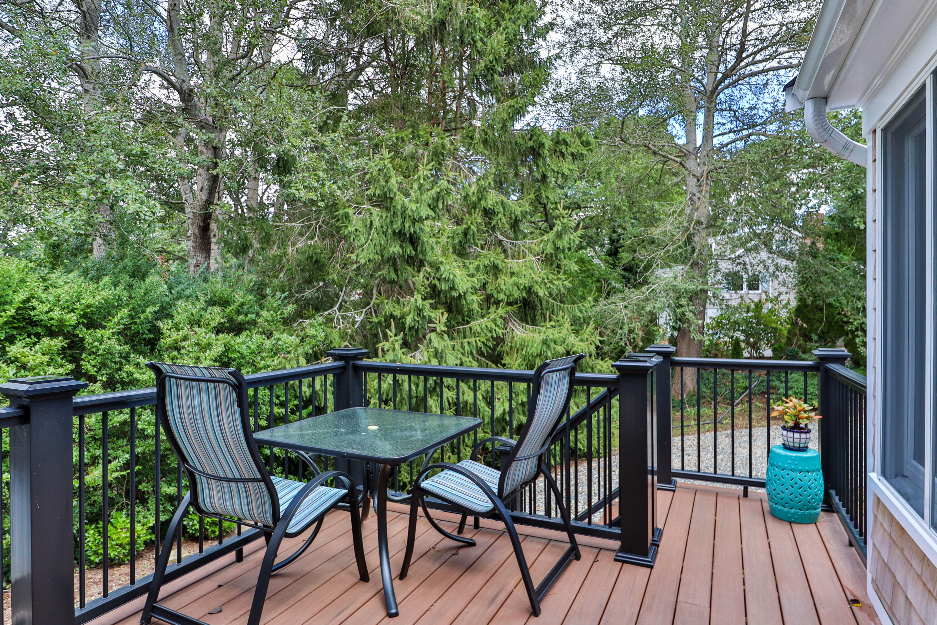 Chatham, Massachusetts 02633, United States, 4 Bedrooms Bedrooms, ,2 BathroomsBathrooms,Residential,Pending,213922