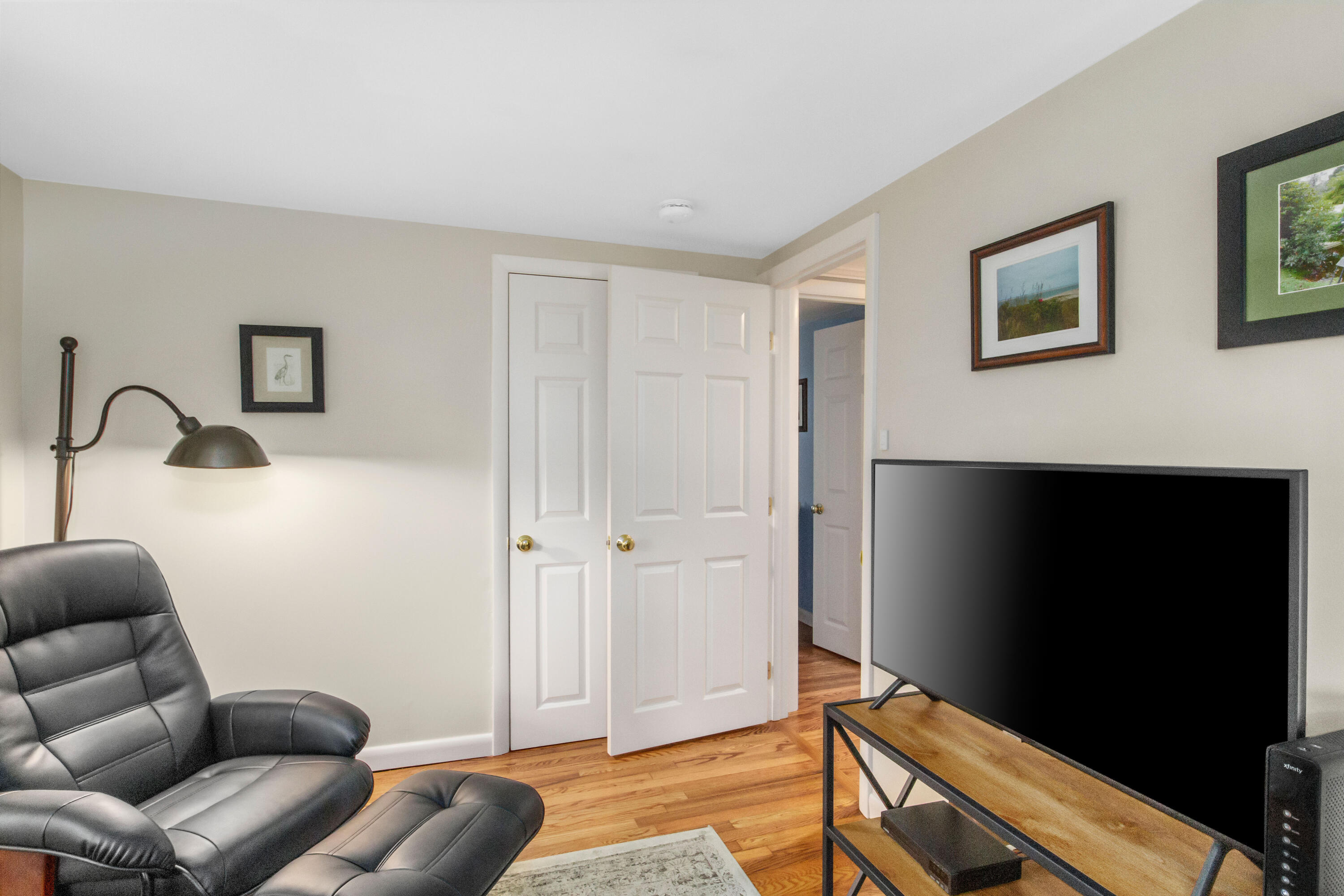 Chatham, Massachusetts 02633, United States, 4 Bedrooms Bedrooms, ,2 BathroomsBathrooms,Residential,Pending,213922