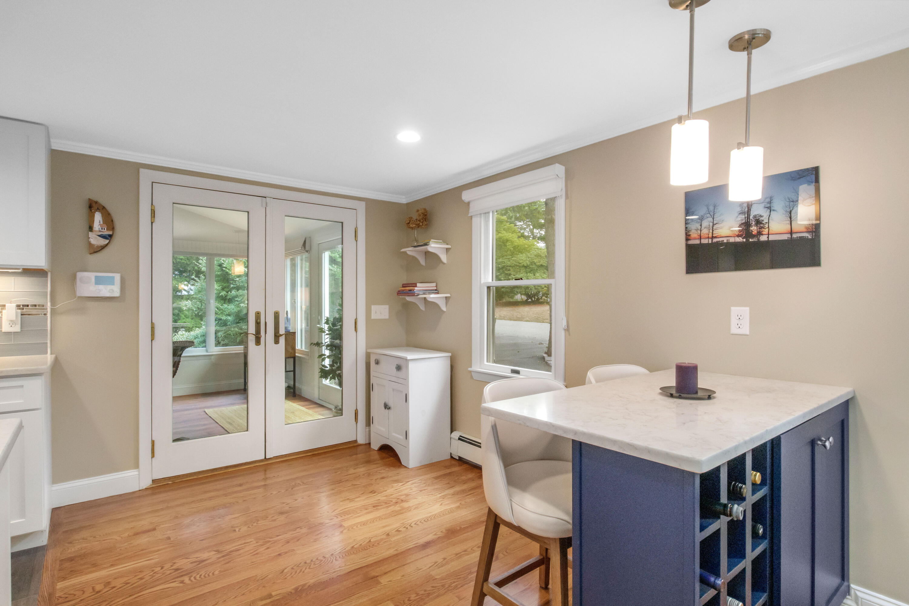 Chatham, Massachusetts 02633, United States, 4 Bedrooms Bedrooms, ,2 BathroomsBathrooms,Residential,Pending,213922