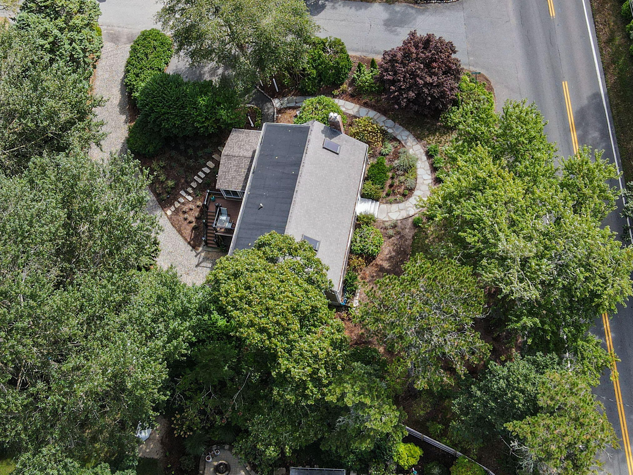 Chatham, Massachusetts 02633, United States, 4 Bedrooms Bedrooms, ,2 BathroomsBathrooms,Residential,Pending,213922