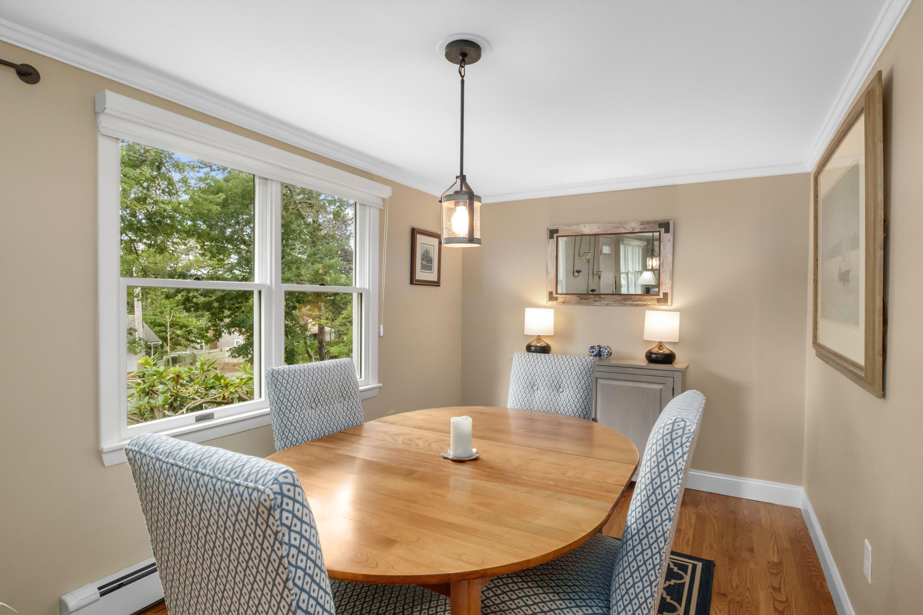 Chatham, Massachusetts 02633, United States, 4 Bedrooms Bedrooms, ,2 BathroomsBathrooms,Residential,Pending,213922