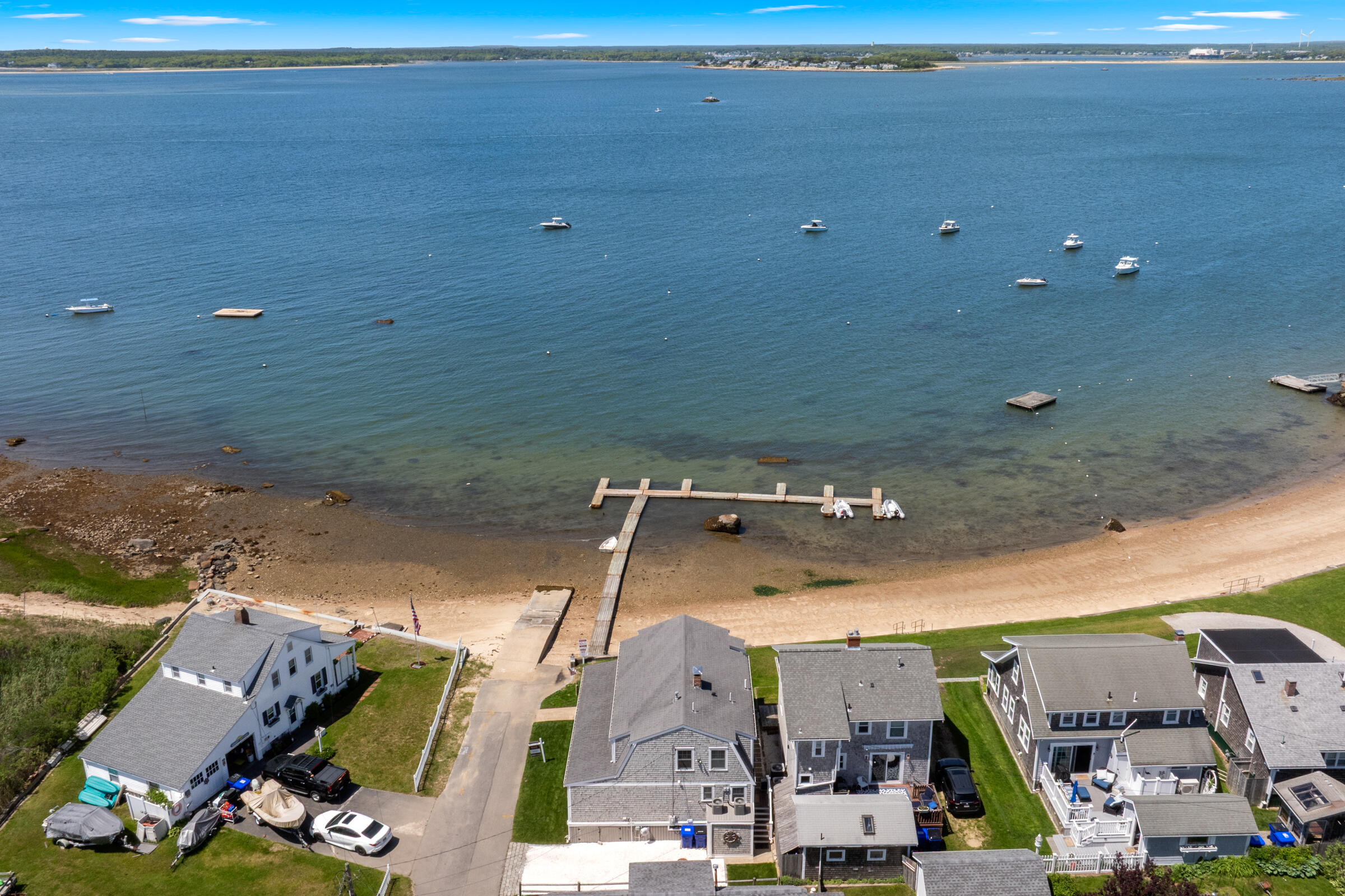 Pocasset, Massachusetts 02559, United States, 4 Bedrooms Bedrooms, ,2 BathroomsBathrooms,Residential,Active,6904