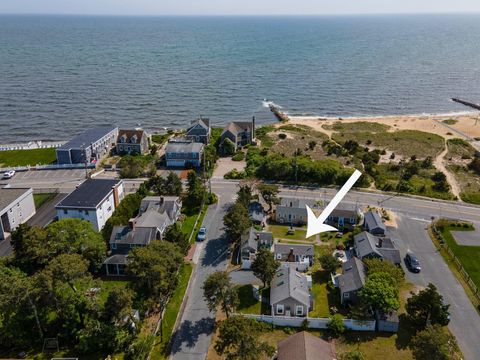 Condominium in Dennis Port MA 94 Old Wharf Road.jpg