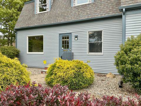 Photo of 680 Falmouth Road #1,2,3, Mashpee, MA 02649 (MLS # 22502544)