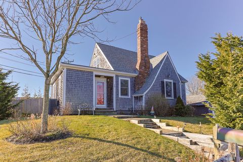 Photo of 26 Winslow Street, Provincetown, MA 02657 (MLS # 22600157)