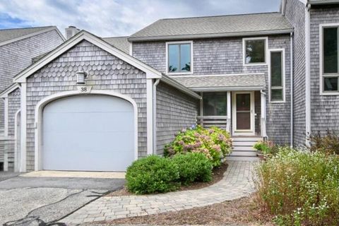 Photo of 38 Landfall #UNIT 38, Falmouth, MA 02540 (MLS # 22505729)