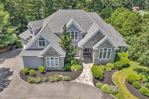 Photo of 20 Eagle Drive, Mashpee, MA 02649 (MLS # 22603605)