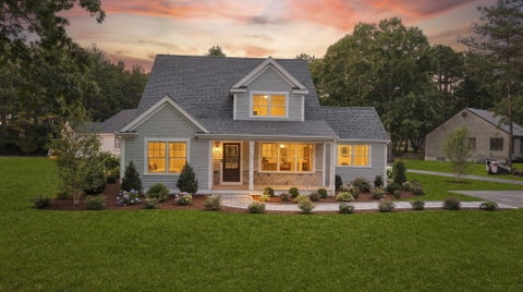 Photo of 75 Sipps Road #UNIT 75, Mashpee, MA 02649 (MLS # 22603170)