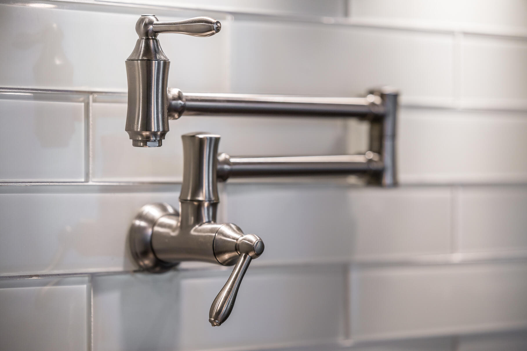 Osterville, Massachusetts 02655, United States, 3 Bedrooms Bedrooms, ,2 BathroomsBathrooms,Residential,Active,205086