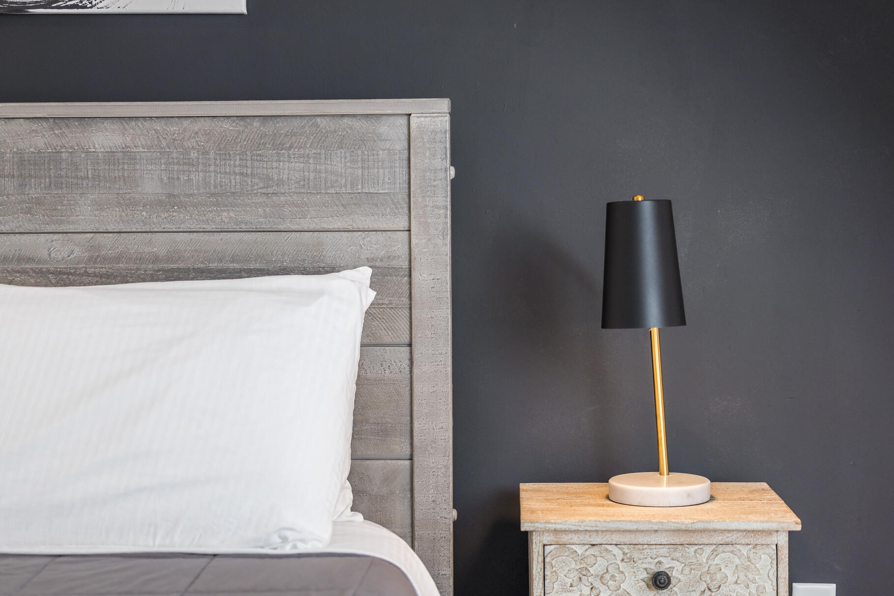 Osterville, Massachusetts 02655, United States, 3 Bedrooms Bedrooms, ,2 BathroomsBathrooms,Residential,Active,205086